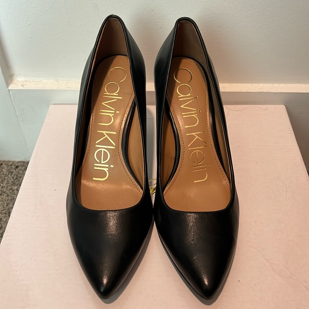 Low black heels
